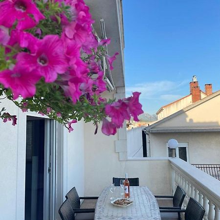 Sun Side Apartment Kaštela Екстериор снимка