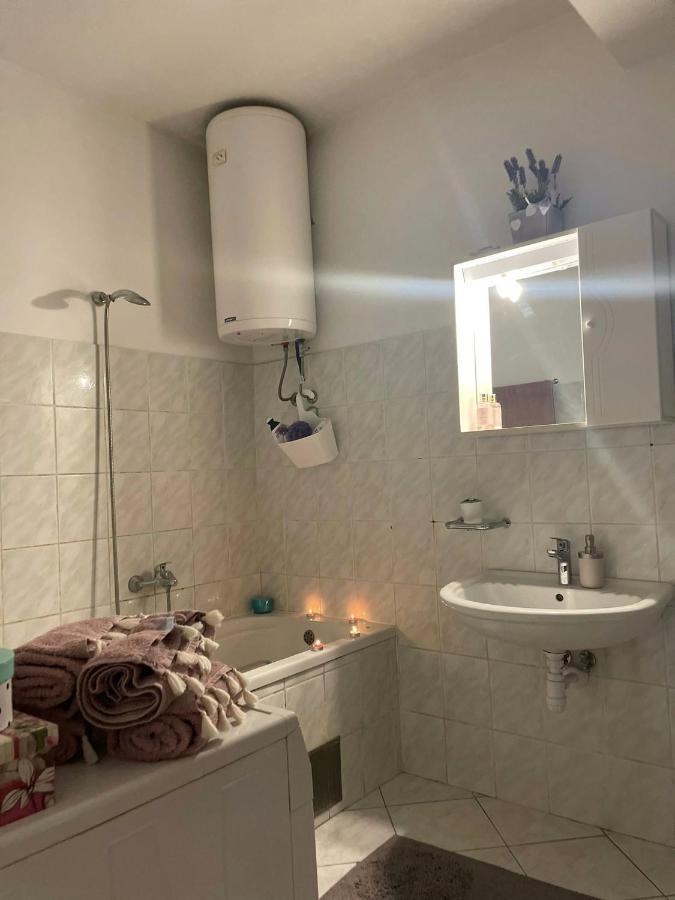Sun Side Apartment Kaštela Екстериор снимка