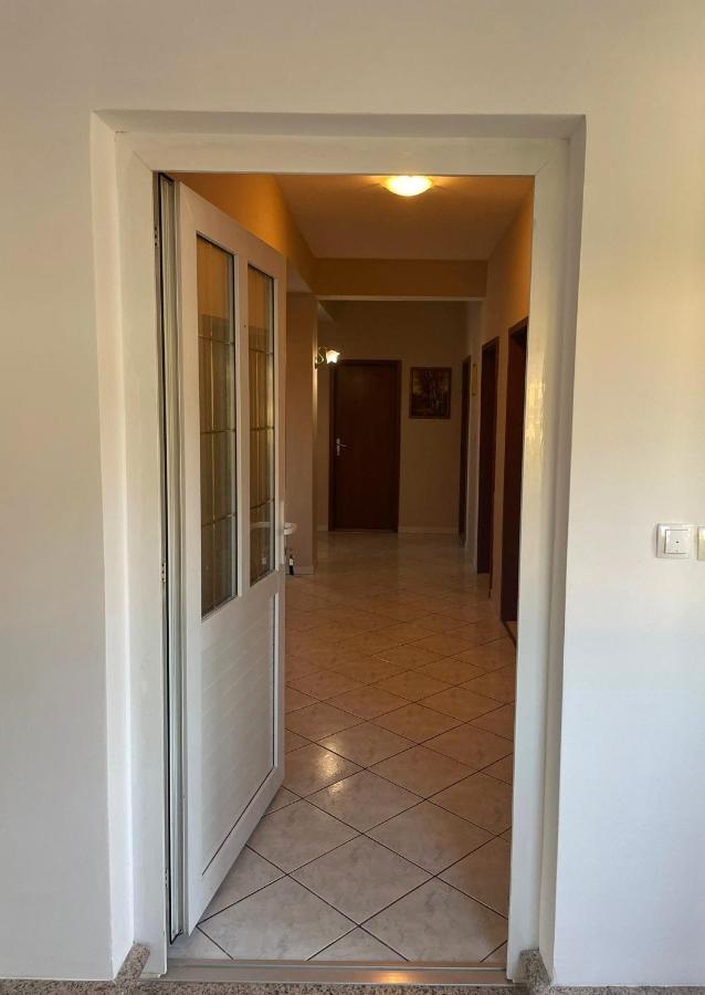 Sun Side Apartment Kaštela Екстериор снимка