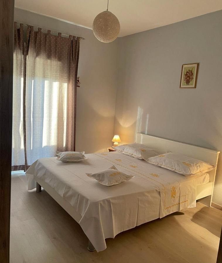 Sun Side Apartment Kaštela Екстериор снимка