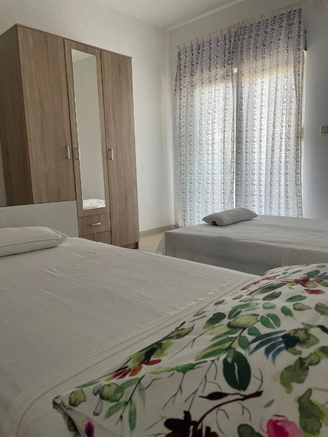Sun Side Apartment Kaštela Екстериор снимка
